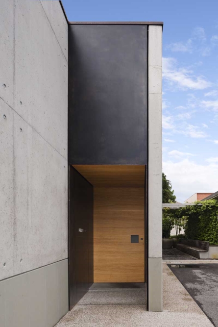 Flaviano Capriotti - 06_poilform_rist_8867A_L