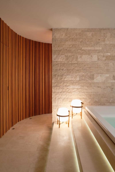 Flaviano Capriotti - 12_chimbulak_9127F_L